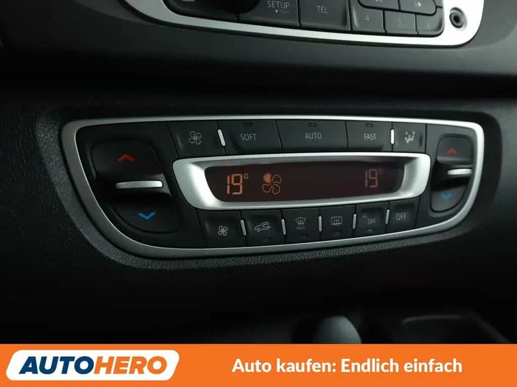 Renault Grand Scenic 1.5 dCi Limited *NAVI*TEMPO*PDC*SHZ 08/2016-photo-22