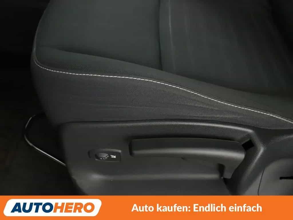 Renault Grand Scenic 1.5 dCi Limited *NAVI*TEMPO*PDC*SHZ 08/2016-photo-28