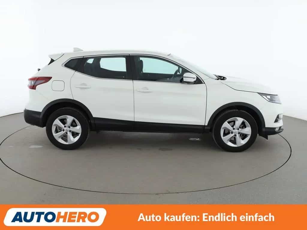 Nissan Qashqai 1.3 DIG-T Acenta*NAVI*TEMPO*CAM*PDC*SHZ* 03/2020-photo-6