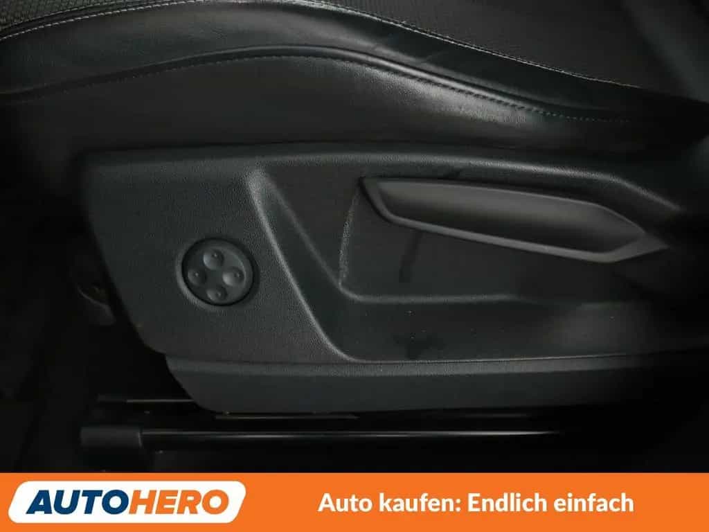 Audi Q5 40 TDI quattro Sport Aut.*NAVI*LED*ACC*VC*CAM 09/2019-photo-29