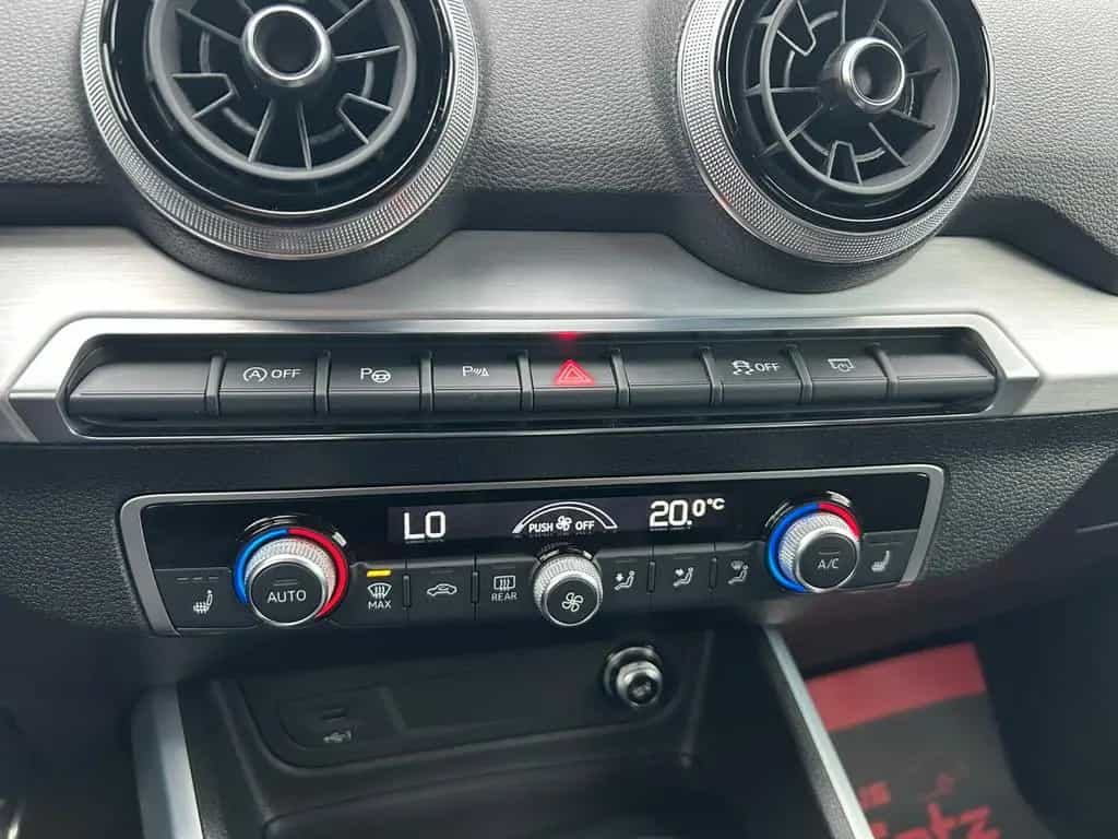 Audi Q2 35 TFSI advanced *S-line*NAVI*RFK*SHZ* 03/2021-photo-8