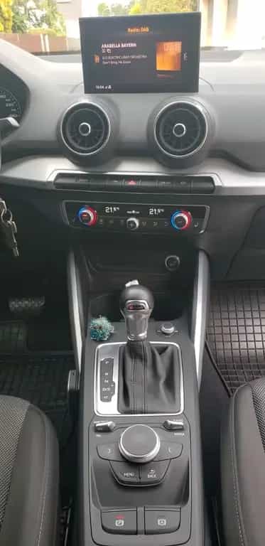 Audi Q2 40 TFSI S tronic quattro - 06/2019-photo-7