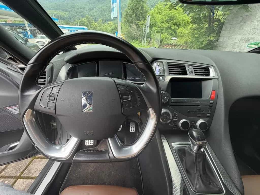 Citroën DS5 SportChic 07/2012-photo-7
