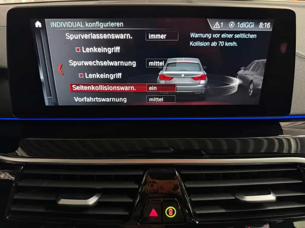 BMW 520 d Touring Luxury LED/HeadUP/ACC/PANO/R.Kamera 02/2018-photo-12