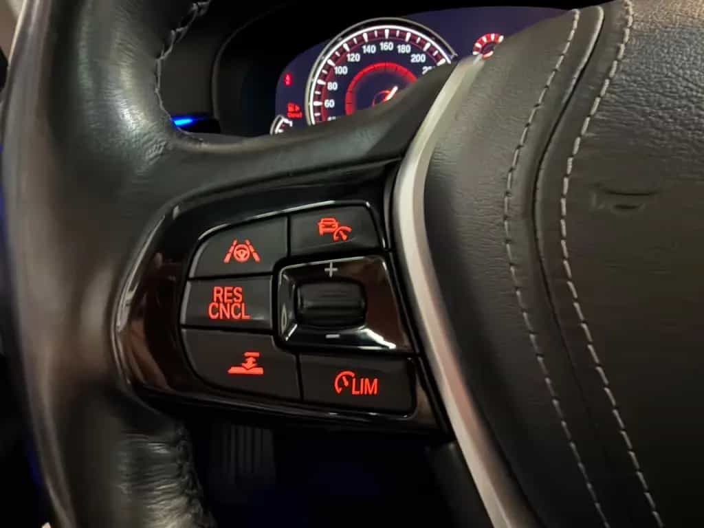 BMW 520 d Touring Luxury LED/HeadUP/ACC/PANO/R.Kamera 02/2018-photo-15