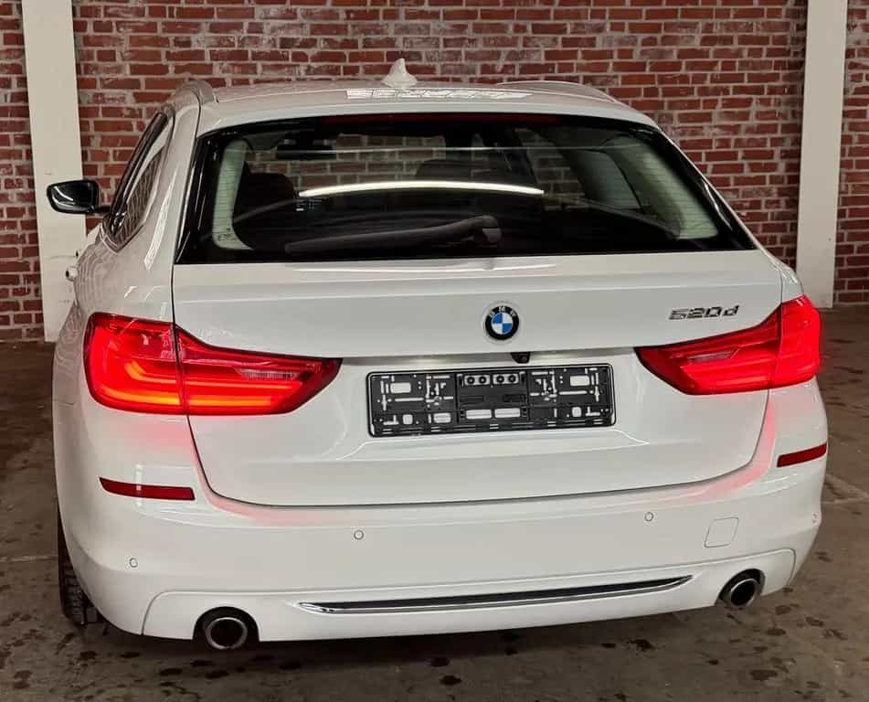 BMW 520 d Touring Luxury LED/HeadUP/ACC/PANO/R.Kamera 02/2018-photo-2