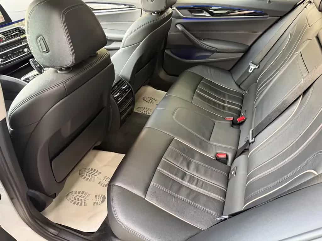 BMW 520 d Touring Luxury LED/HeadUP/ACC/PANO/R.Kamera 02/2018-photo-8