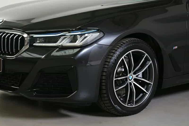 BMW 520 d Aut. M Sportpaket Panorama HuD ACC Laser Pa 04/2021-photo-13