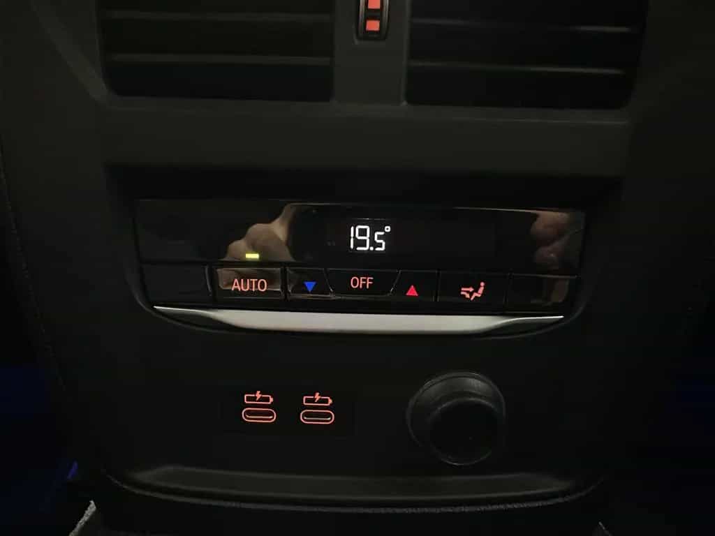 BMW 330 i Touring Sport-Line NAV+LED+SHZ+HiFi+AHK+VC 03/2020-photo-14