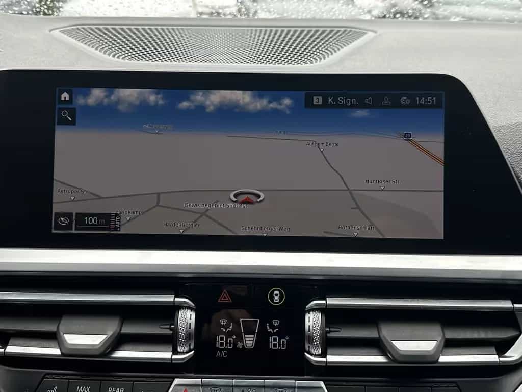 BMW 330 i Touring Sport-Line NAV+LED+SHZ+HiFi+AHK+VC 03/2020-photo-19