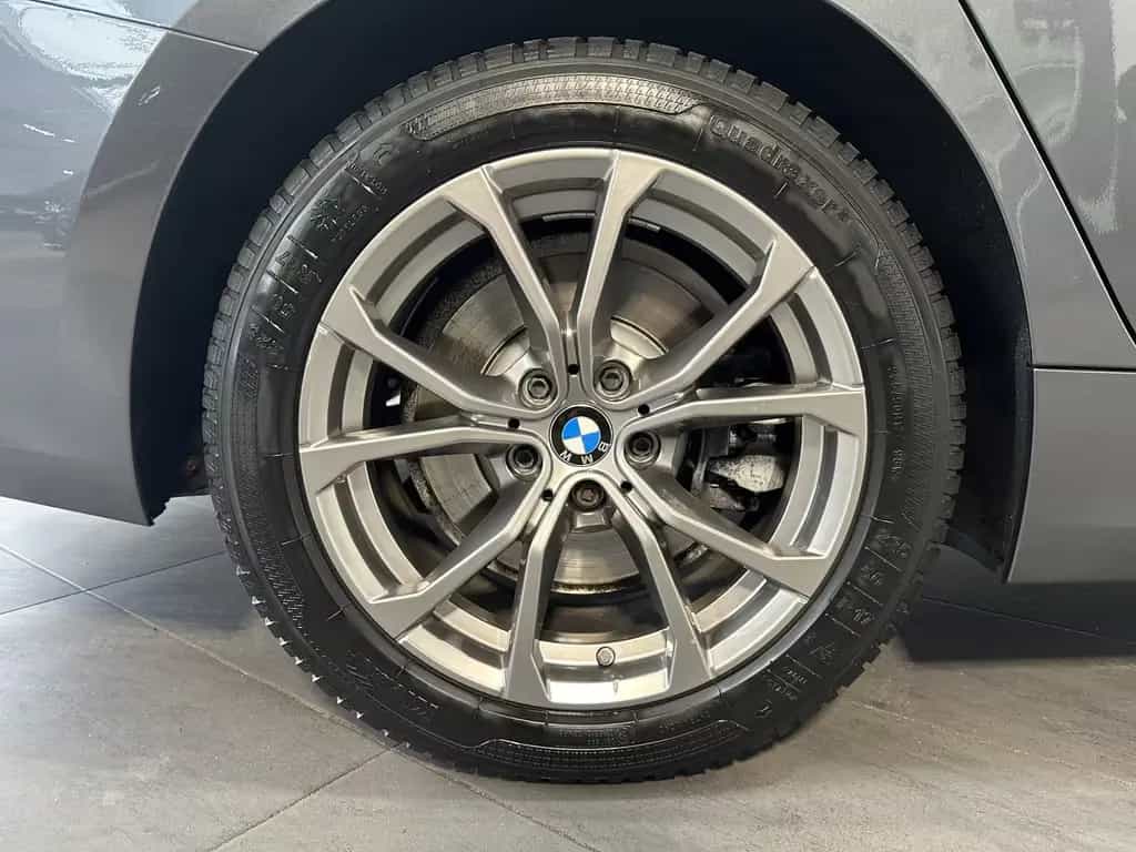 BMW 330 i Touring Sport-Line NAV+LED+SHZ+HiFi+AHK+VC 03/2020-photo-2