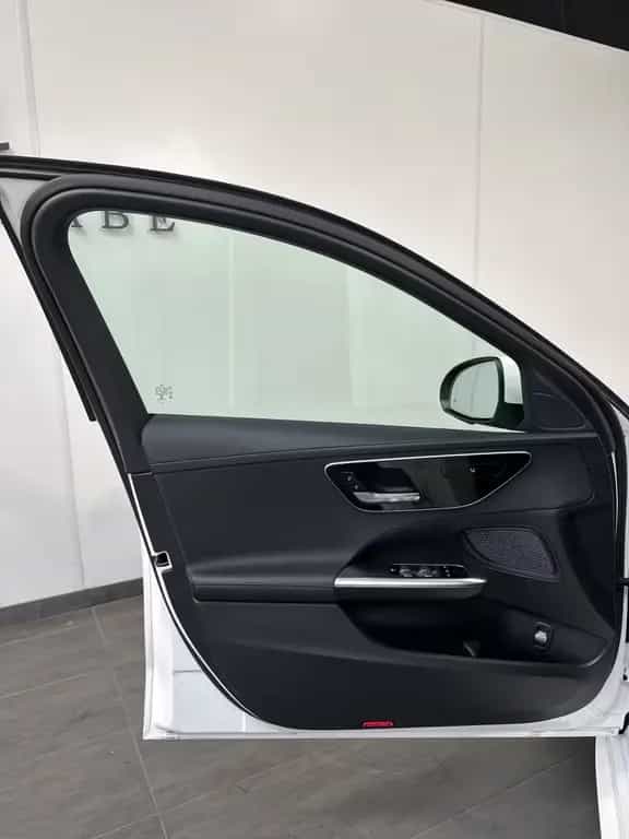 Mercedes-Benz C 220 d T 4M AMG-Line NAV+LED+ACC+360°+STANDHEIZU 02/2023-photo-7