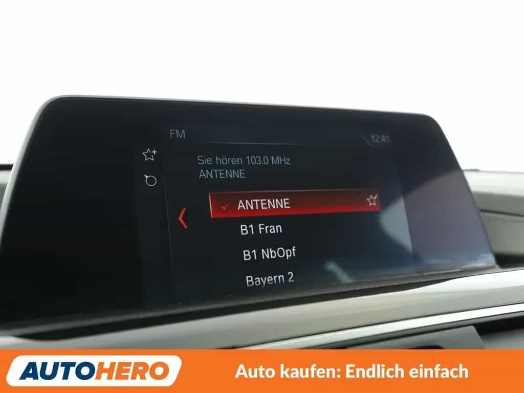 BMW 340 3er 340i xDrive Sport Line 09/2017-photo-21