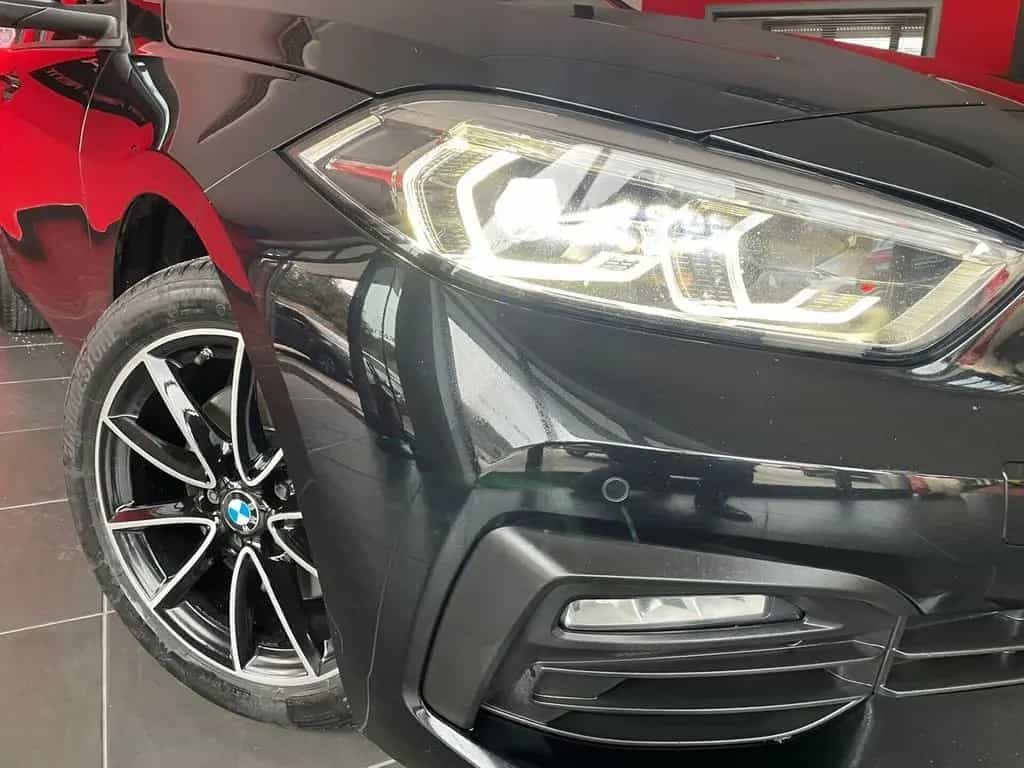 BMW 116 d SPORT AUT 116cv 04/2022-photo-2
