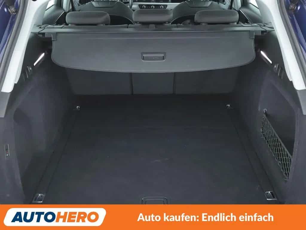 Audi A4 1.4 TFSI ACT Sport*NAVI*XENON*TEMPO*PDC* 03/2017-photo-17