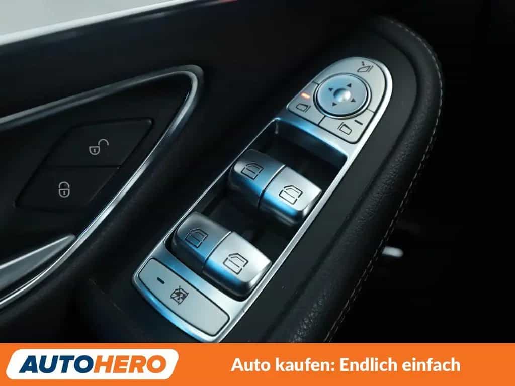 Mercedes-Benz GLC 250 GLC-Klasse GLC 250 4Matic AMG Line Aut.*NAVI*LED 04/2018-photo-24