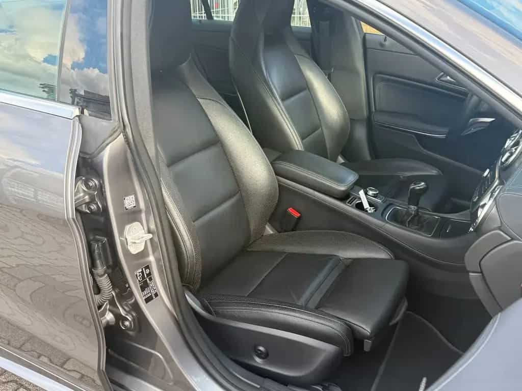 Mercedes-Benz CLA 200 CLA 200*AMG*-SPORT-PAKET*LEDER*NAVI*LED* 05/2017-photo-11