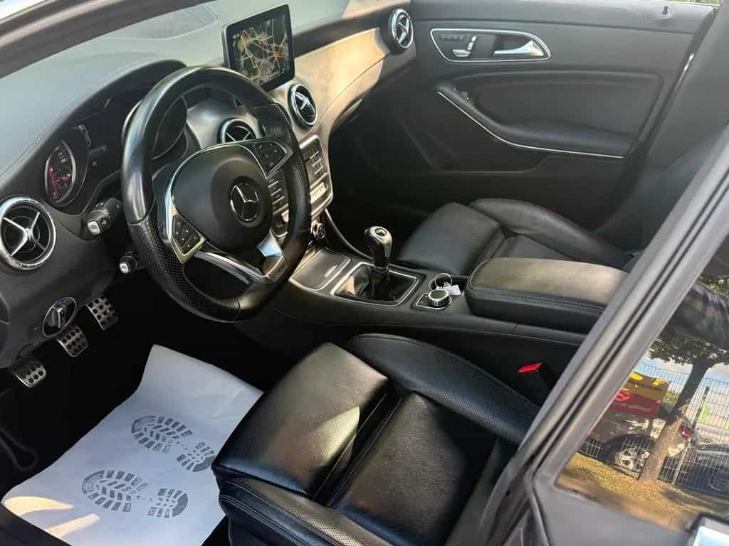 Mercedes-Benz CLA 200 CLA 200*AMG*-SPORT-PAKET*LEDER*NAVI*LED* 05/2017-photo-23