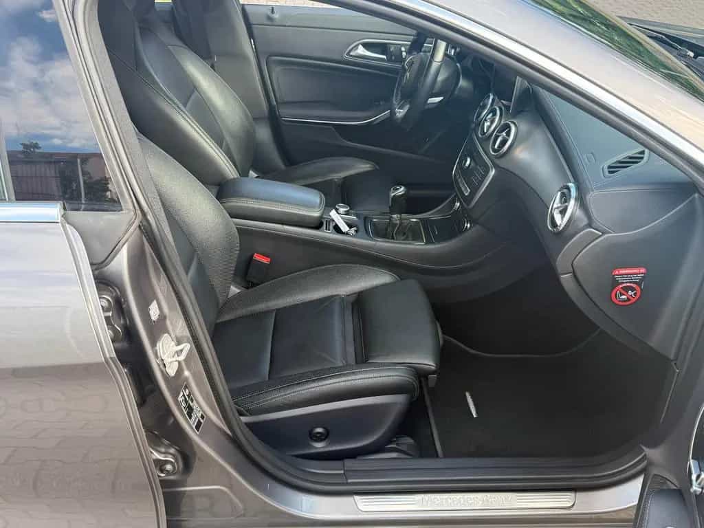 Mercedes-Benz CLA 200 CLA 200*AMG*-SPORT-PAKET*LEDER*NAVI*LED* 05/2017-photo-29