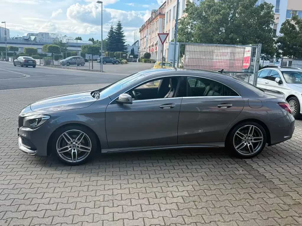 Mercedes-Benz CLA 200 CLA 200*AMG*-SPORT-PAKET*LEDER*NAVI*LED* 05/2017-photo-3