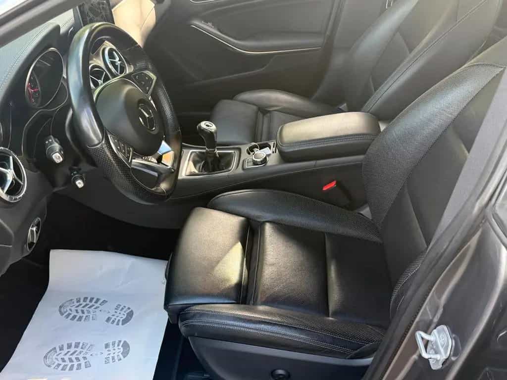 Mercedes-Benz CLA 200 CLA 200*AMG*-SPORT-PAKET*LEDER*NAVI*LED* 05/2017-photo-38