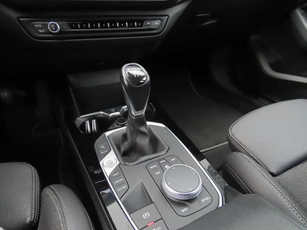 BMW 118 i Shadow-Line Leder Klimaauto. Navigation 03/2020-photo-17
