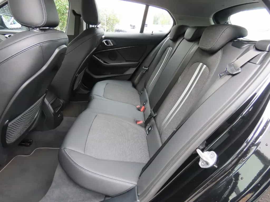 BMW 118 i Shadow-Line Leder Klimaauto. Navigation 03/2020-photo-22