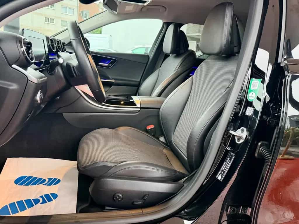 Mercedes-Benz C 220 Avantgarde 4Matic Business Paket 1. Hand 12/2021-photo-11