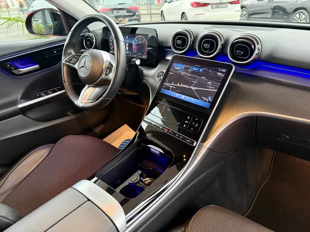 Mercedes-Benz C 220 Avantgarde 4Matic Business Paket 1. Hand 12/2021-photo-23