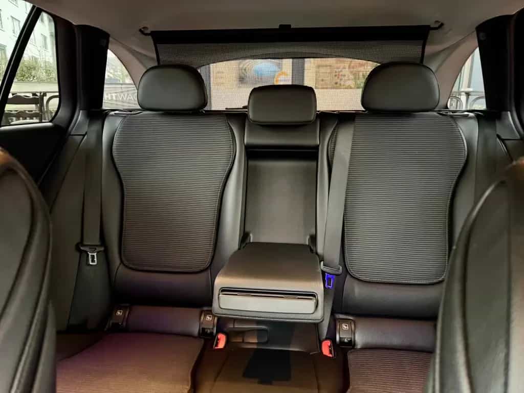 Mercedes-Benz C 220 Avantgarde 4Matic Business Paket 1. Hand 12/2021-photo-31