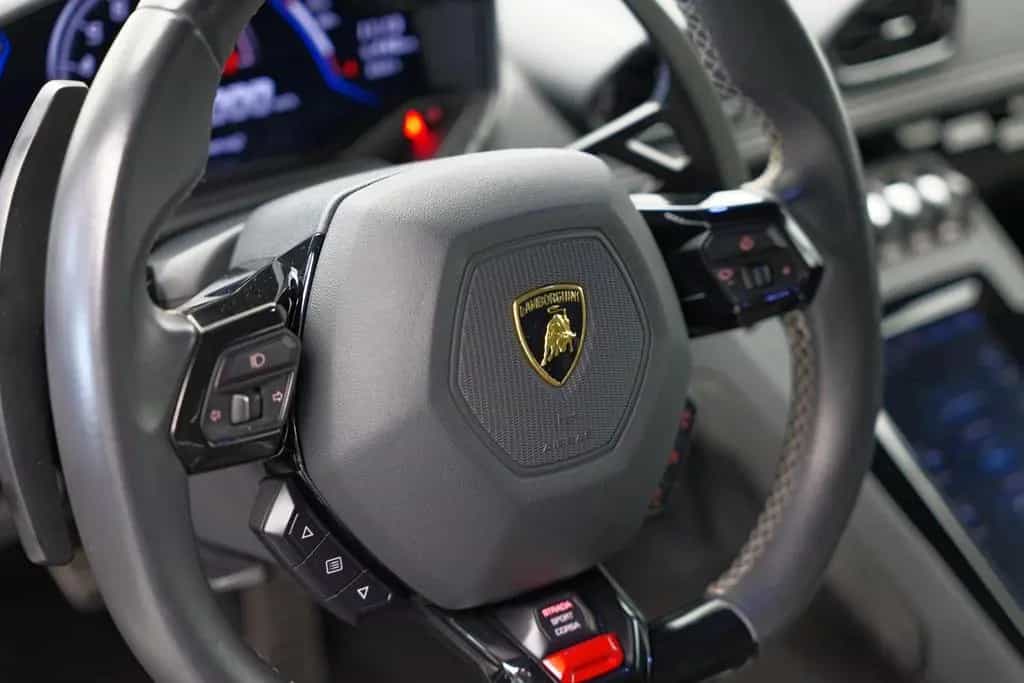 Lamborghini Huracán 5.2 V10 EVO |Lift|Carbon.Spoiler|Cruise| 09/2019-photo-10