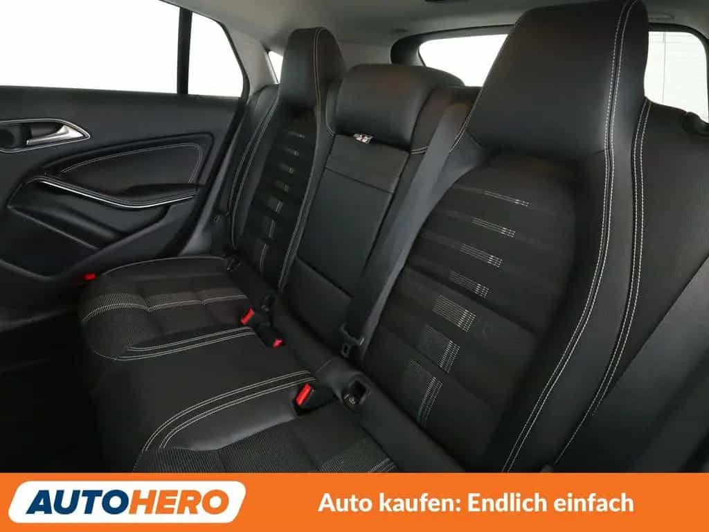 Mercedes-Benz CLA 220 Shooting Brake CLA-Klasse CLA 220 Shooting Brake 4Matic Urban 01/2017-photo-13