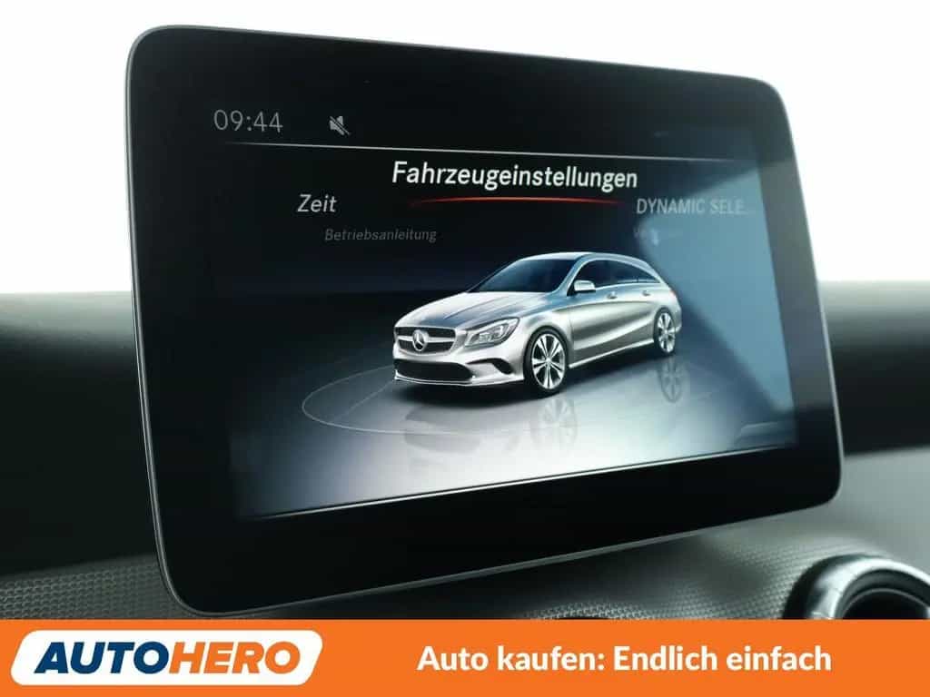 Mercedes-Benz CLA 220 Shooting Brake CLA-Klasse CLA 220 Shooting Brake 4Matic Urban 01/2017-photo-22