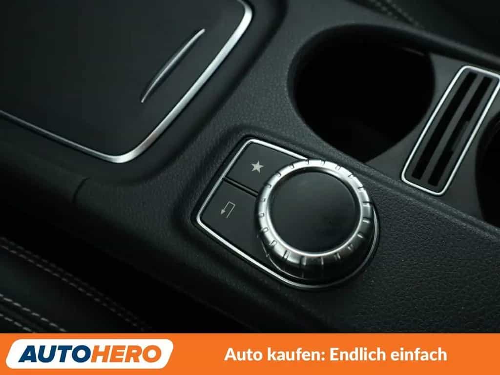 Mercedes-Benz CLA 220 Shooting Brake CLA-Klasse CLA 220 Shooting Brake 4Matic Urban 01/2017-photo-26