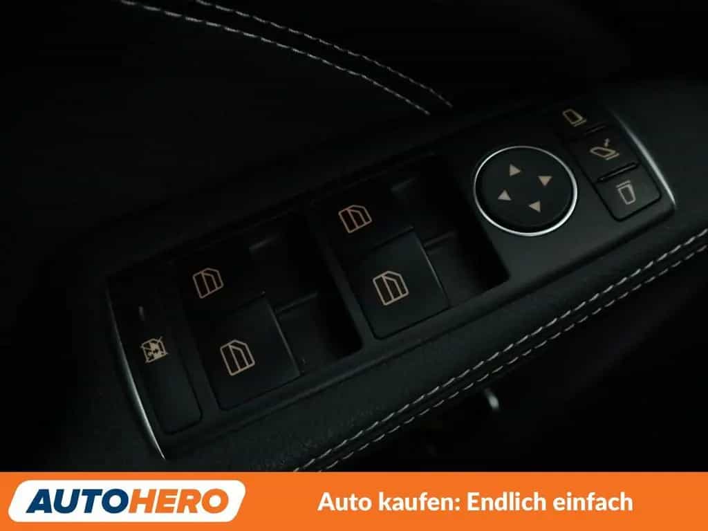 Mercedes-Benz CLA 220 Shooting Brake CLA-Klasse CLA 220 Shooting Brake 4Matic Urban 01/2017-photo-32