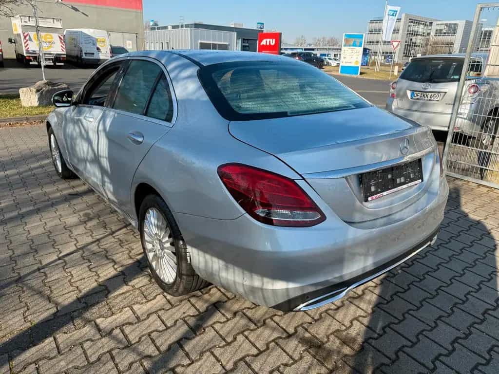 Mercedes-Benz C 180 CGI C-Klasse*EXCLUSIVE*AVANTGARDE*NAVI*PDC 05/2017-photo-39