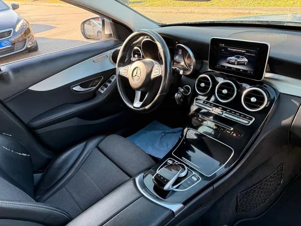 Mercedes-Benz C 180 CGI C-Klasse*EXCLUSIVE*AVANTGARDE*NAVI*PDC 05/2017-photo-40