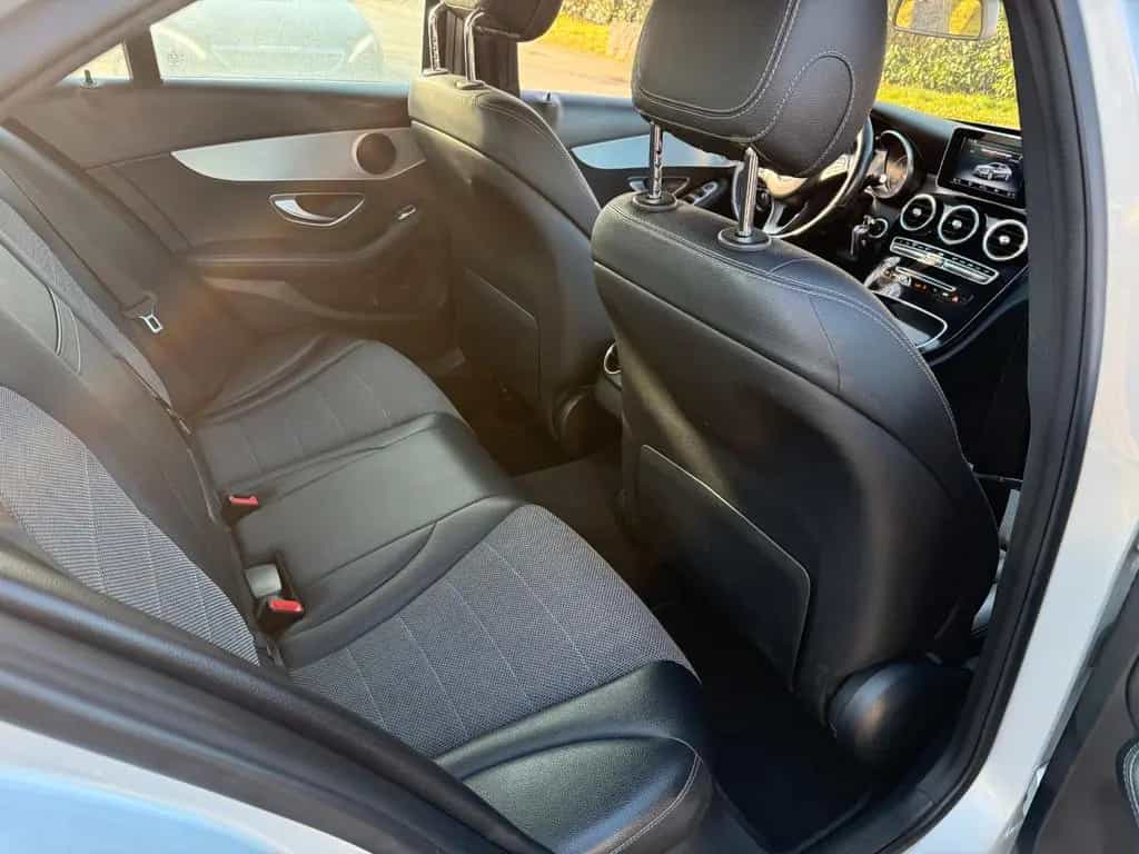 Mercedes-Benz C 180 CGI C-Klasse*EXCLUSIVE*AVANTGARDE*NAVI*PDC 05/2017-photo-45