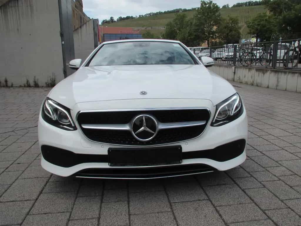 Mercedes-Benz E 200 Cabrio Klima LED PDC Leder Alu Navi AHK 03/2018-photo-1
