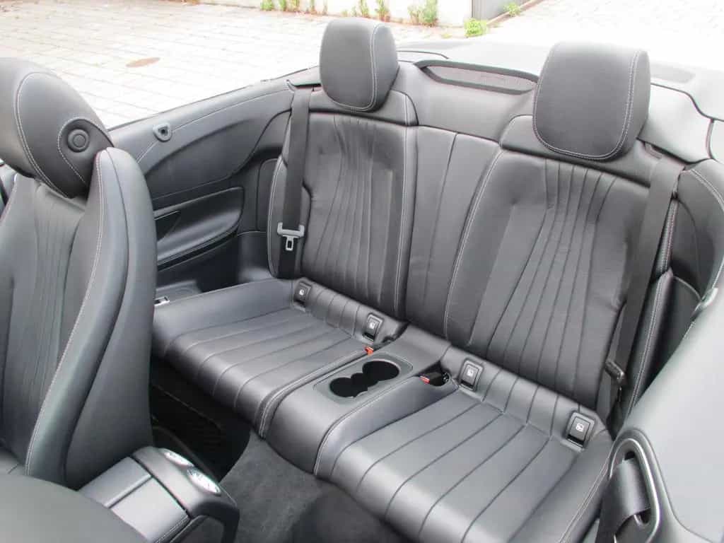 Mercedes-Benz E 200 Cabrio Klima LED PDC Leder Alu Navi AHK 03/2018-photo-11