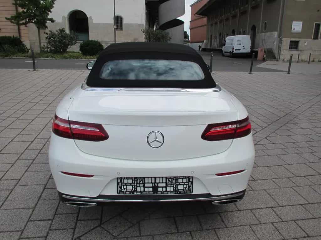 Mercedes-Benz E 200 Cabrio Klima LED PDC Leder Alu Navi AHK 03/2018-photo-4