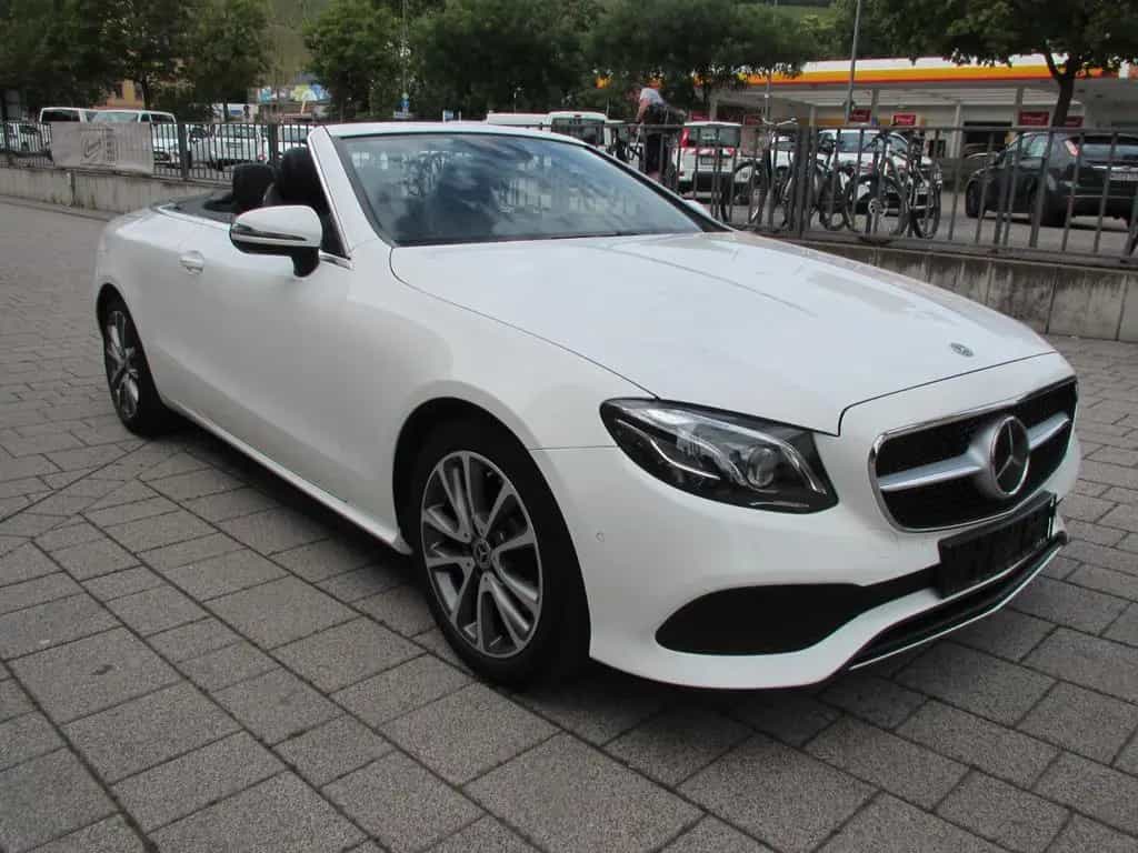 Mercedes-Benz E 200 Cabrio Klima LED PDC Leder Alu Navi AHK 03/2018-photo-5