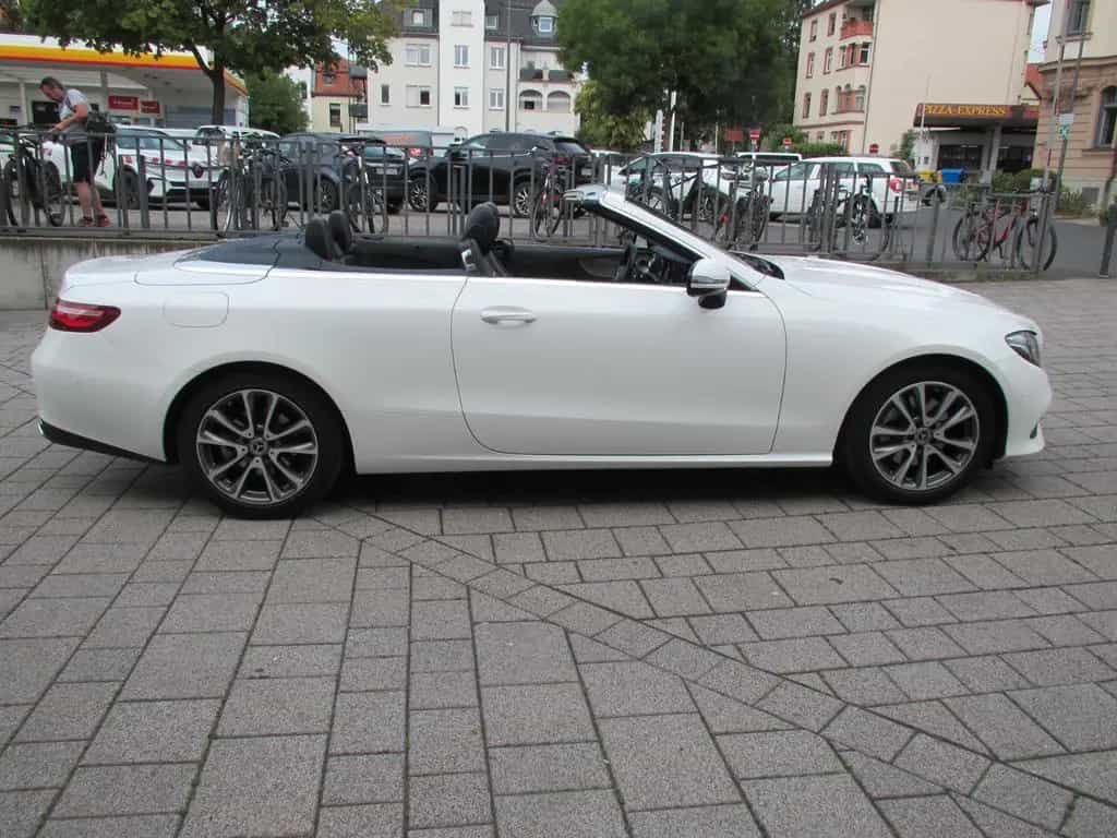 Mercedes-Benz E 200 Cabrio Klima LED PDC Leder Alu Navi AHK 03/2018-photo-6