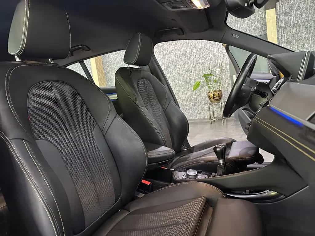 BMW X2 sDrive 18 d M Sport /NAVI / AHK /LEDER /LED 06/2020-photo-16