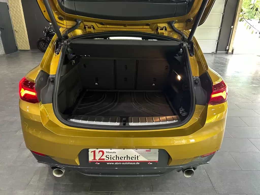 BMW X2 sDrive 18 d M Sport /NAVI / AHK /LEDER /LED 06/2020-photo-19