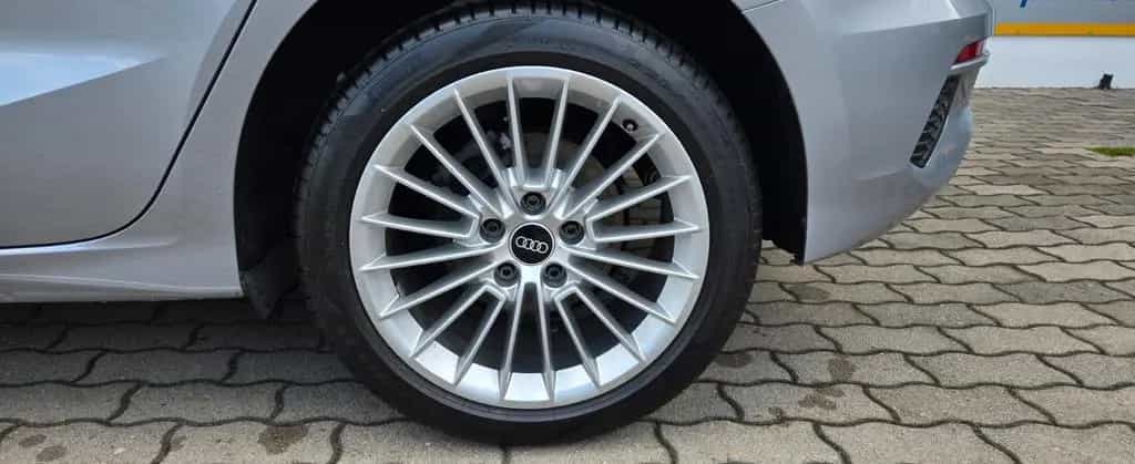 Audi A3 Sportback 30 TFSI advanced / Autom, AHK abneh 01/2021-photo-9