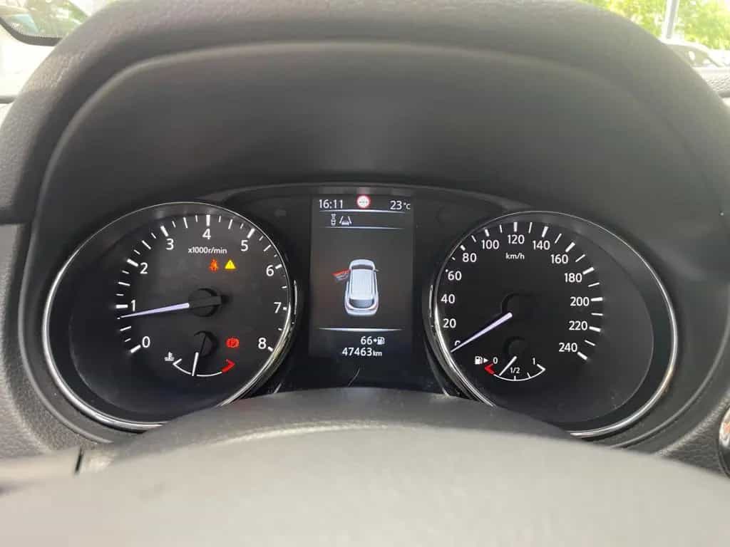 Nissan Qashqai 1.6 DIG-T N-Connecta *360°*Pano*SHZ*Navi 02/2017-photo-14