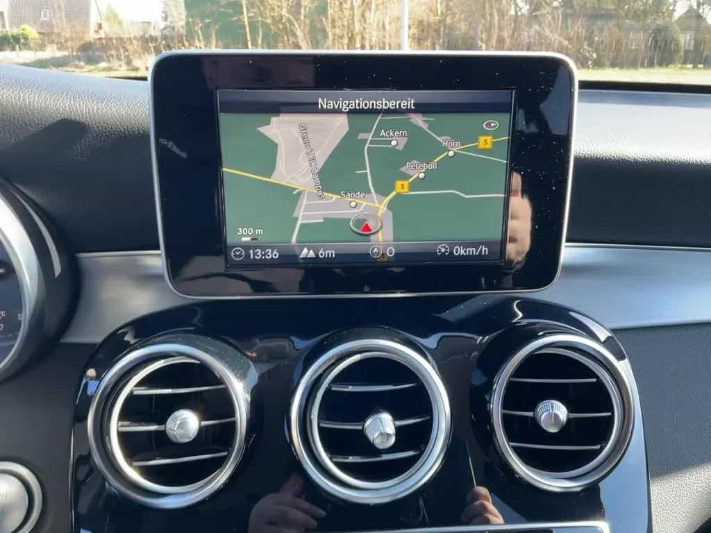 Mercedes-Benz GLC 220 d 4Matic AMG Line AHK,AUTOM.,LED,Navi,LM 01/2018-photo-11