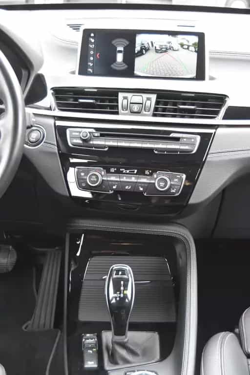 BMW X1 xDrive 20i Sportline  LED/Leder/RFK/NAVI/AHK 07/2020-photo-10