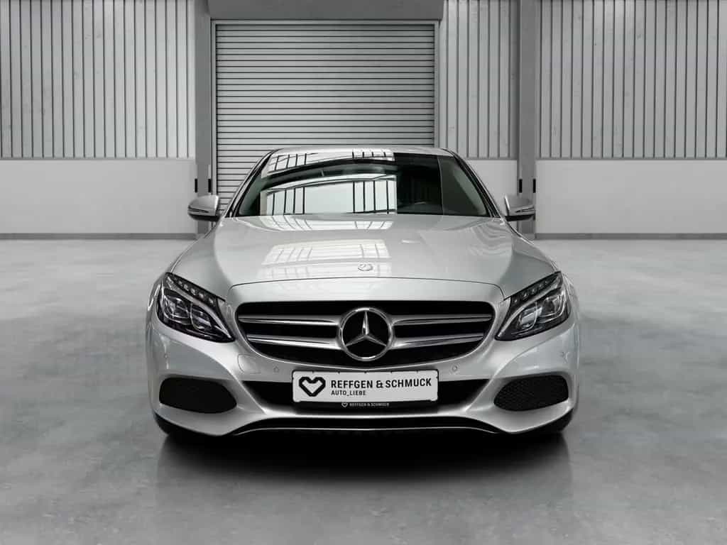 Mercedes-Benz C 200 AUTOMAT NAV+LED+EINPARKHILFE+ALLWETTER+TÜV 02/2016-photo-1